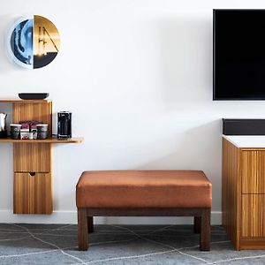 Deluxe King Suite Sofa Bed