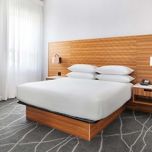 One-Bedroom King Suite Sofa Bed